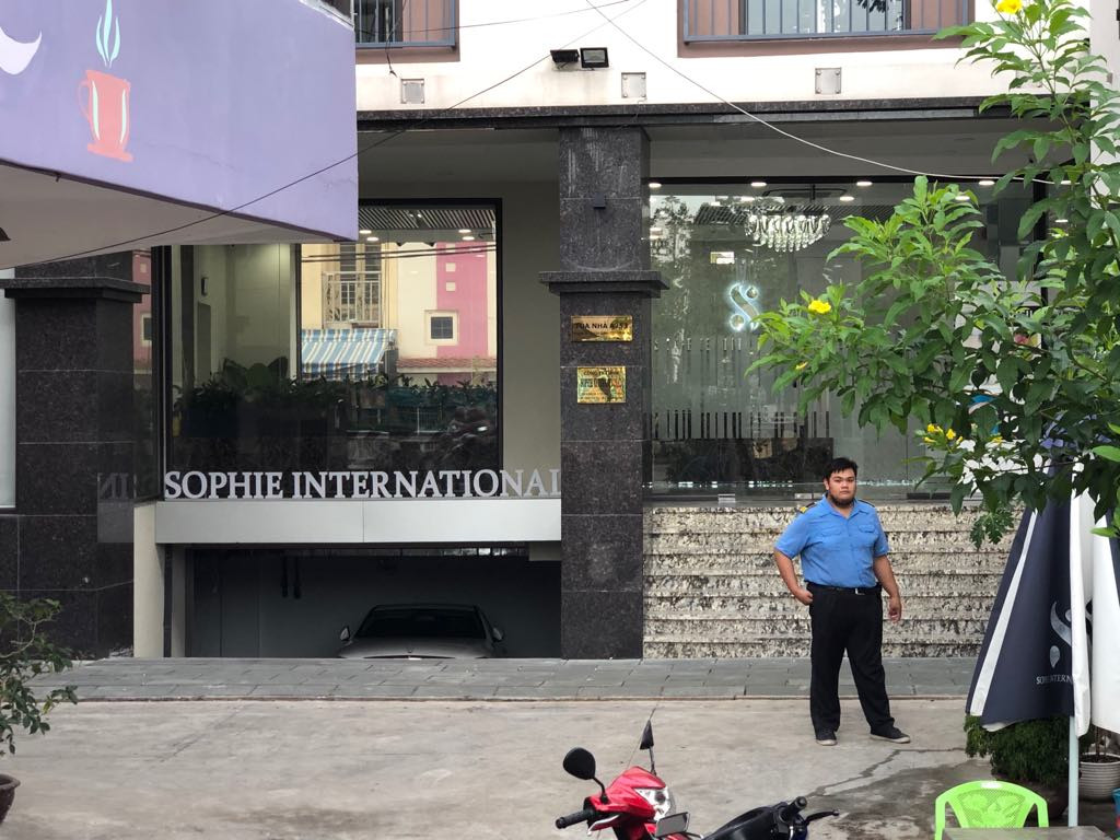 Cap doi TMV Sophie International, VTM EMCAS hut mo bung cho nu khach mang thai 2 thang-Hinh-2