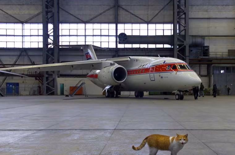 Chiếc An-148 này thuộc sở hữu của hãng hàng không Air Koryo (ít nhất có 2 chiếc) nhưng chuyên phục vụ chuyến công tác, thị sát cho nhà lãnh đạo Triều Tiên Kim Jong-un.