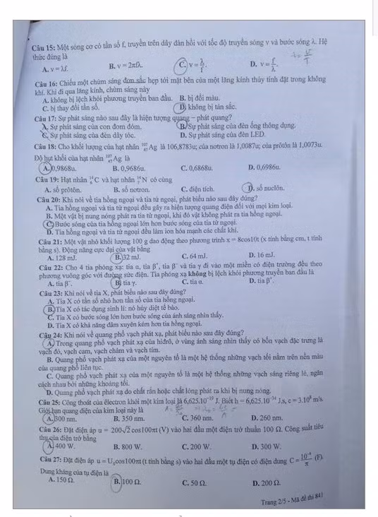 De thi THPT quoc gia mon Vat ly nam 2015 ma de 841 va dap an-Hinh-2