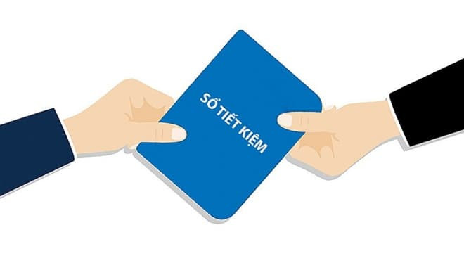 Quá trình chị Thủy nằm viện đã đưa chìa khóa nhà cho Mai và nhờ về nhà mẹ đẻ lấy thẻ bảo hiểm y tế, nhưng Mai tiện tay lấy luôn quyển sổ tiết kiệm 58 triệu đồng và quyển sổ hộ khẩu của gia đình chị Thủy. Tháng 1/2020, do cần tiền tiêu xài, Mai nảy sinh ý định thế chấp sổ tiết kiệm của chị Thủy để vay tiền. Mai lừa chị Thủy đến Ngân hàng Nông nghiệp và Phát triển nông thôn chi nhánh đường Lạc Long Quân, quận Tây Hồ, Hà Nội để thẩm định hồ sơ bảo hiểm nhân thọ, nhưng kỳ thực là thế chấp sổ tiết kiệm để vay tiền. (Ảnh minh họa, nguồn Internet)