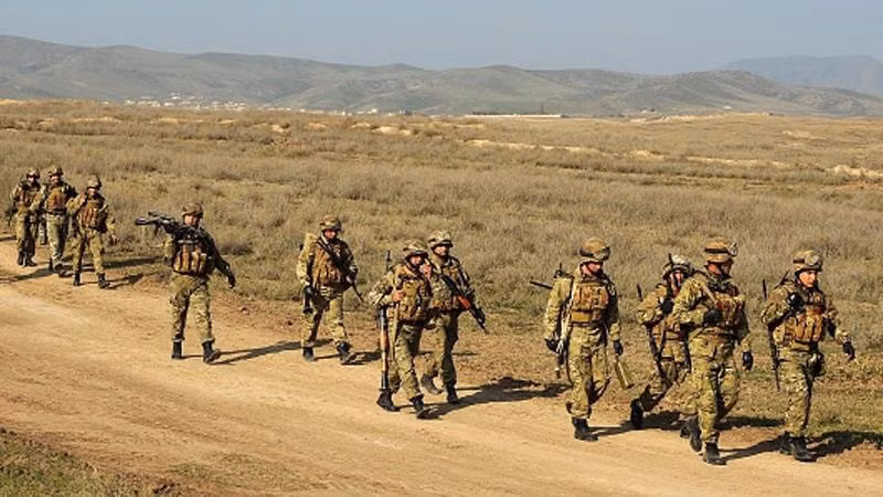 Trong tương lai, ngọn lửa chiến tranh có thể lan đến lãnh thổ Armenia, điều này sẽ buộc Nga phải can thiệp với tư cách là đồng minh trong tổ chức phòng thủ tập thể - CSTO.