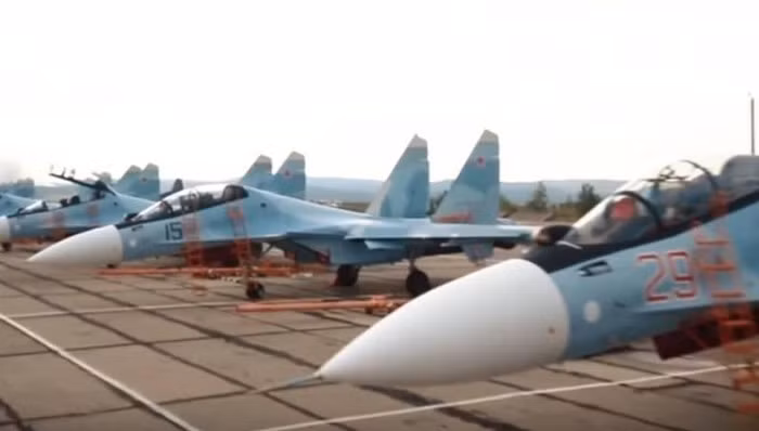 Trong lúc này Armenia đã đưa tiêm kích Su-30SM của mình tới khu vực giao tranh, nhưng chúng vẫn chỉ được sử dụng để giám sát không phận và chưa thực hiện cuộc tấn công bằng tên lửa.
