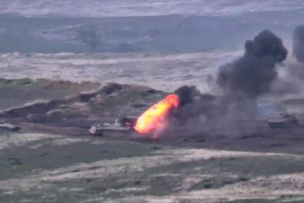 Trong cuộc đụng độ mới nhất, Tổng thống Azerbaijan Ilham Aliyev đã bác bỏ bất kỳ khả năng đàm phán nào với nước láng giềng Armenia về khu vực Nagorno-Karabakh, đồng thời khẳng định những đòi hỏi của Armenia là không thể chấp nhận được. Trước đó, Thủ tướng Armenia Nikol Pashinyan cũng cho hay, không khí hiện nay không phù hợp cho các cuộc đàm phán với Azerbaijan.