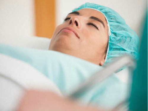 Hút mỡ. Dù hiệu quả rõ rệt song hút mỡ là phương pháp không nên áp dụng. Ngoài khả năng giúp giảm cân, hút mỡ gây tổn hại nghiêm trọng đến sự phát triển bình thường của các cơ quan khác. Mối đe dọa đáng sợ nhất của phương pháp này có thể gây tử vong.