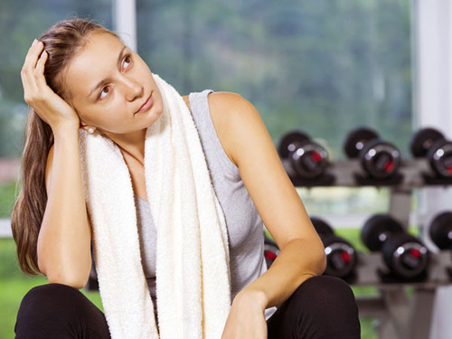 Cố hết sức để tập luyện. Tập luyện giúp cơ thể dẻo dai, năng động hơn. Tuy nhiên tập luyện quá sức dẫn đến tình trạng đau nhức thì hoàn toàn không nên.