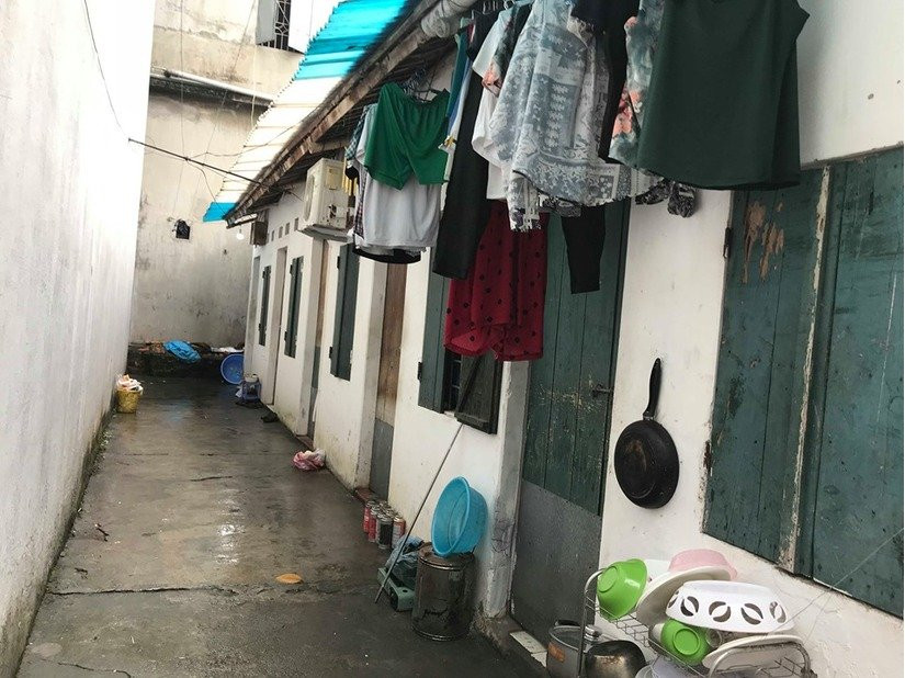 Khu trọ nơi cô gái trẻ bị người yêu sát hại.