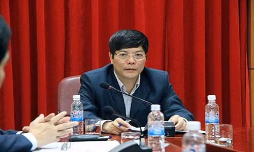 Vu bac si chet chay trong hoc vien: Bo noi vu noi gi?