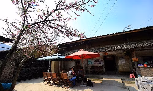 Anh: Quan ca phe cuc doc o cuc bac To quoc