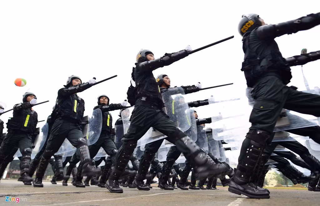 Theo lãnh đạo Bộ Tư lệnh cảnh sát cơ động, cán bộ chiến sĩ Tiểu đoàn đặc nhiệm luôn ứng trực chiến đấu mọi thời gian nhằm trấn áp kịp thời các loại tội phạm khủng bố, không tặc, bắt cóc con tin, các chuyên án lớn của Bộ Công an.