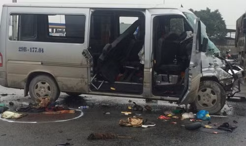 Một số hình ảnh về vụ tai nạn.