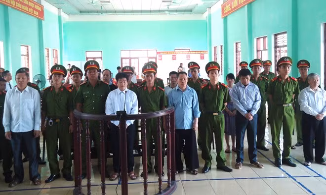 Trum ma tuy Tang Keangnam xin duoc song-Hinh-2