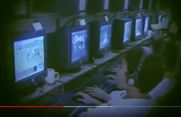 Đồng thời, qua công tác thu thập tin tức, các trinh sát cũng được biết, tối hôm đó vì vắng khách nên anh Lâm có ngồi chơi game tại một quán Internet ở khu vực Nhà văn hóa Lao động. Chơi được khoảng chừng 30 phút thì anh Lâm nhận được một cuộc điện thoại của khách. Nghe xong, anh Lâm vội vã đi ngay. Từ đó, các trinh sát nhận định, phải có một cuộc gặp quan trọng hoặc ai đó quen thuê chở xe ôm thì mới dứt một người nghiện game như Lâm ra khỏi cuộc chơi. 