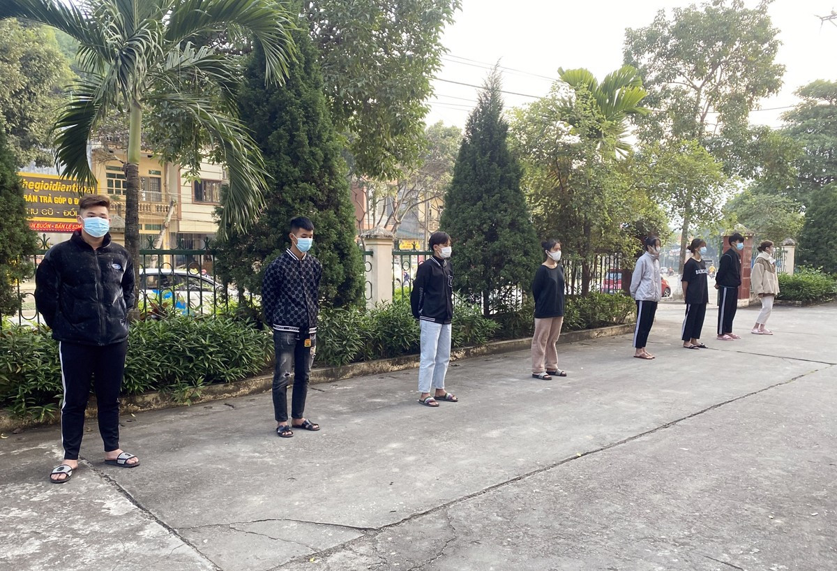 Trieu tap nhom nguoi danh da man 2 nu sinh o Lao Cai