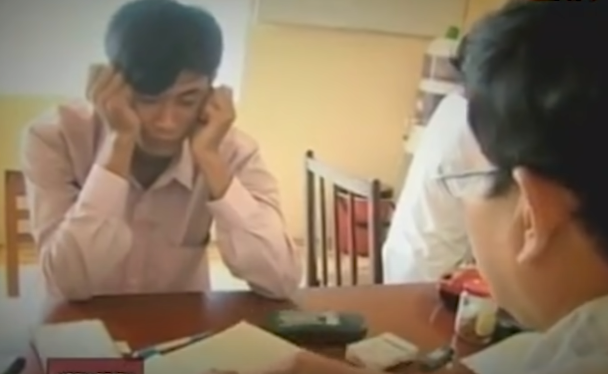 Tại cơ quan điều tra, Liệt khai nhận toàn bộ hành vi phạm tội của mình. Kẻ thủ ác cho biết, nạn nhân Cà Tha là thím dâu. Do gần nhà, Liệt biết rõ quy luật sống của bà Tha nên nảy sinh ý định giết người, cướp tài sản. Khoảng 18h ngày 28/9/2007, Liệt đến nhà bà Cà Tha đưa 32.000 đồng nhờ bà mua thực phẩm cho gia đình để lo bữa ăn ngày hôm sau. 