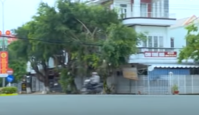 Tại thời điểm Công an phát hiện ra thi thể ông N. và thực hiện quá trình điều tra thì Tùng không có mặt tại địa phương sau khi phát hiện vụ án. Từ nhiều thông tin bằng chứng, lực lượng chức năng xác định Tùng rất có thể đã giết ông N. rồi đang trên đường bỏ trốn. (Ảnh minh họa)