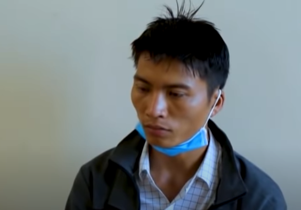 Tùng cho biết, do thiếu tiền tiêu xài, trong quá trình đi chơi thì phát hiện ông N. có đeo nhiều vàng. Lợi dụng ông N. không để ý đối tượng đã sát hại nạn nhân rồi sau đó thực hiện hành vi cướp tài sản. Nam thanh niên này sau đó bỏ lại thi thể nạn nhân bên bờ ruộng, bắt xe lên Tây Nguyên lẩn trốn.