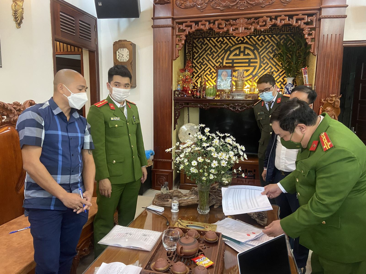 Bat 2 anh em ruot cho vay lai suat 