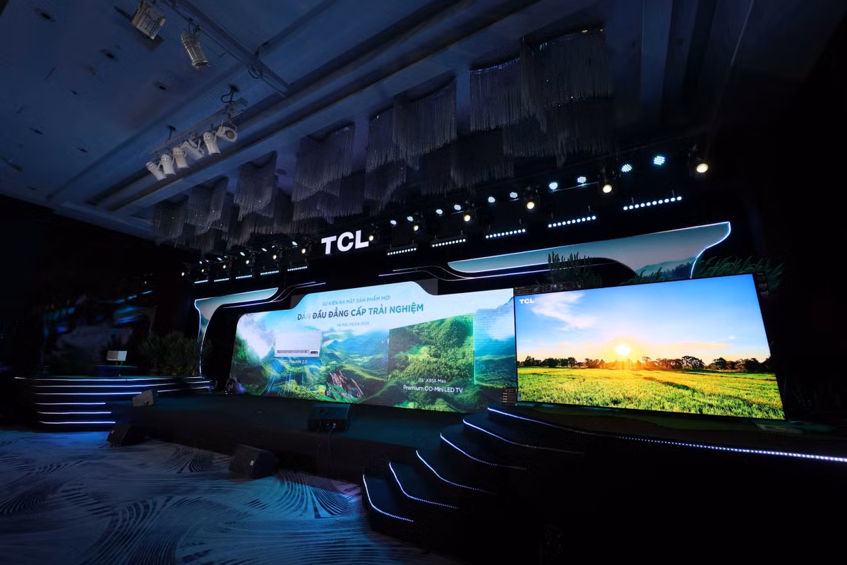 TCL vừa chính thức ra mắt sản phẩm chủ lực 115X955 Max tại Ấn Độ. Được giới thiệu lần đầu tại CES 2025, chiếc ti vi màn hình LED cao cấp này nổi bật với công nghệ hiển thị tiên tiến, mang đến chất lượng hình ảnh vượt trội và trải nghiệm xem đắm chìm. Ảnh: TCL