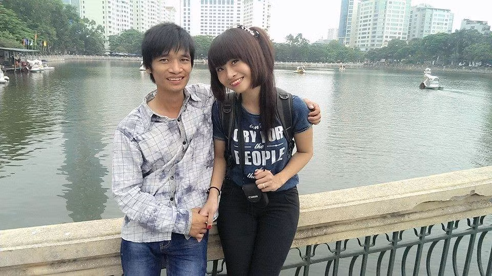 Tuy nhiên, tin đồn này sau đó đã nhanh chóng được bác bỏ. Lệ Rơi và Chippy chỉ là bạn bè bình thường, họ từng xuất hiện cùng nhau trong một loạt các video chia sẻ trên mạng và một vài dự án phim.