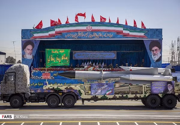 Đạn tên lửa phòng không tầm xa S-200. Nguồn ảnh: Fars