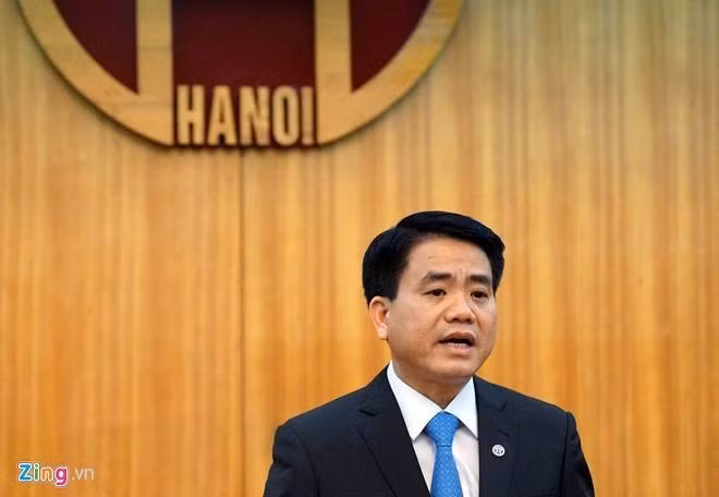 Sáng 4/12, 87/89 đại biểu HĐND TP Hà Nội tham gia bỏ phiếu (tổng số đại biểu HĐND là 92) nhất trí bầu ông Nguyễn Đức Chung, Phó bí thư Thành ủy vào vị trí Chủ tịch UBND Hà Nội (tỷ lệ gần 95%).