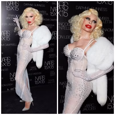 Amanda Lepore vốn là chàng trai xuất thân từ gia đình nghèo khó. Năm 15, Amanda Lepore quyết định phẫu thuật thẩm mỹ lần đầu tiên, năm cuối cấp 3, anh phẫu thuật thay đổi giới tính và nổi tiếng nhờ việc này. Amanda Lepore từng được ca ngợi là một trong những người mẫu chuyển giới xinh đẹp nhất thập niên 80s, 90s.