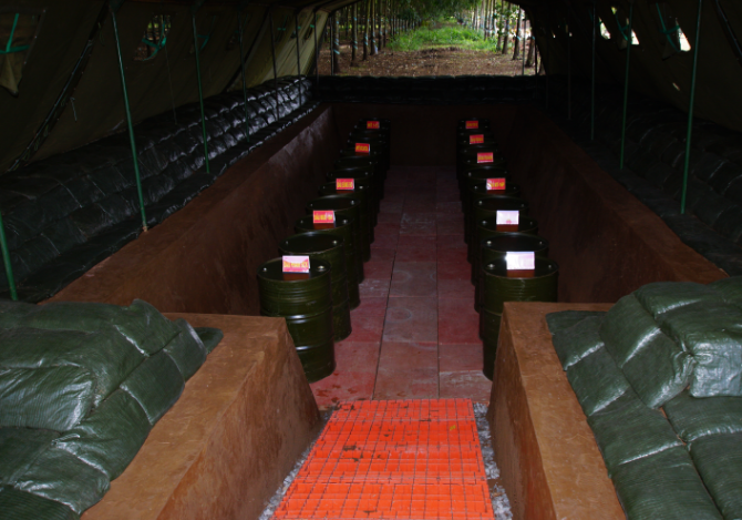 Hầm sửa chữa ô tô (tỉnh Bình Dương).