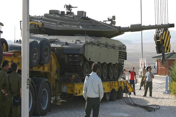 Từ trước cho tới nay mối quan hệ giữa Israel với các quốc gia Hồi giáo trong khu vực Trung Đông chưa từng tốt đẹp và nếu có thì cũng dựa trên lợi ích của từng quốc gia và hiếm có quốc gia nào chấp nhận trở thành đồng minh của Tel Aviv. Bản thân Israel sau nhiều thập kỷ đối đầu quân sự với các quốc gia Hồi giáo trong khu vực cũng bắt đầu thay đổi chính sách tiếp cận.