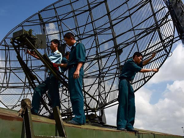 Bảo dưỡng, bảo quản máy hỏi.