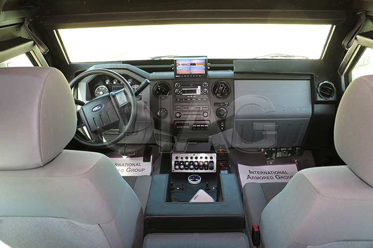 Nội thất bên trong IAG Guardian cũng có thể thay đổi theo yêu cầu của khách hàng như ghế cá nhân, băng ghế cho tiểu đội và cả ghế gấp giúp tăng không gian cho các nhiệm vụ đặc biệt. Nguồn ảnh: IAG.