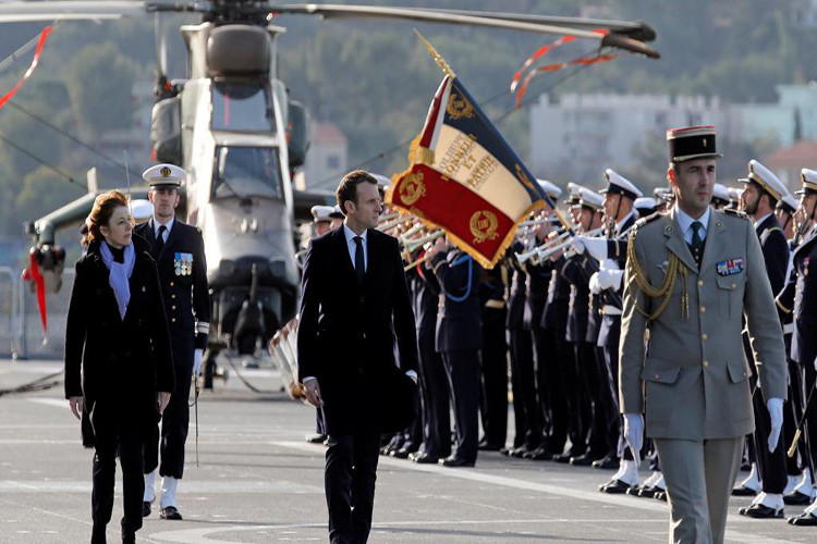 Về mặt tổng thể Quân đội Pháp vẫn là một trong những lực lượng quân sự đáng nể ở châu Âu do nước này duy trì một khả năng răn đe hạt nhân hoàn toàn độc lập cùng một cơ sở công nghiệp quốc phòng tự chủ. Tuy nhiên, những điều này Pháp chỉ có được khi họ tách ra khỏi NATO trong năm 1966 trước khi quay trở lại vào năm 2009. Nguồn ảnh: RFI.