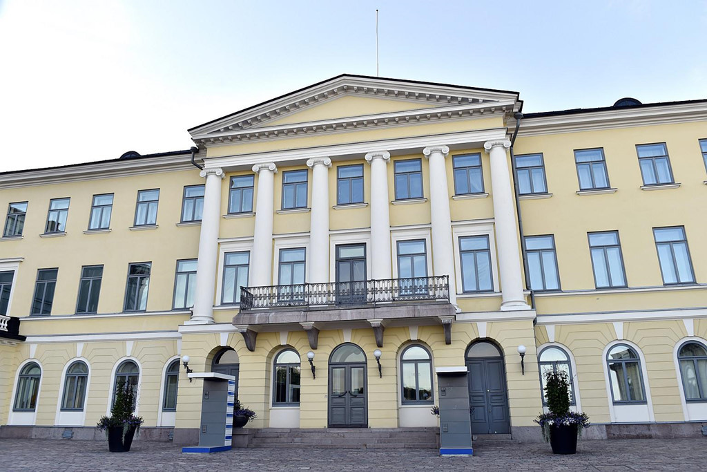 Phủ tổng thống tại thủ đô Helsinki, nơi diễn ra cuộc gặp Trump - Putin. Ảnh: AFP.Cả Phần Lan hướng mắt về hội nghị