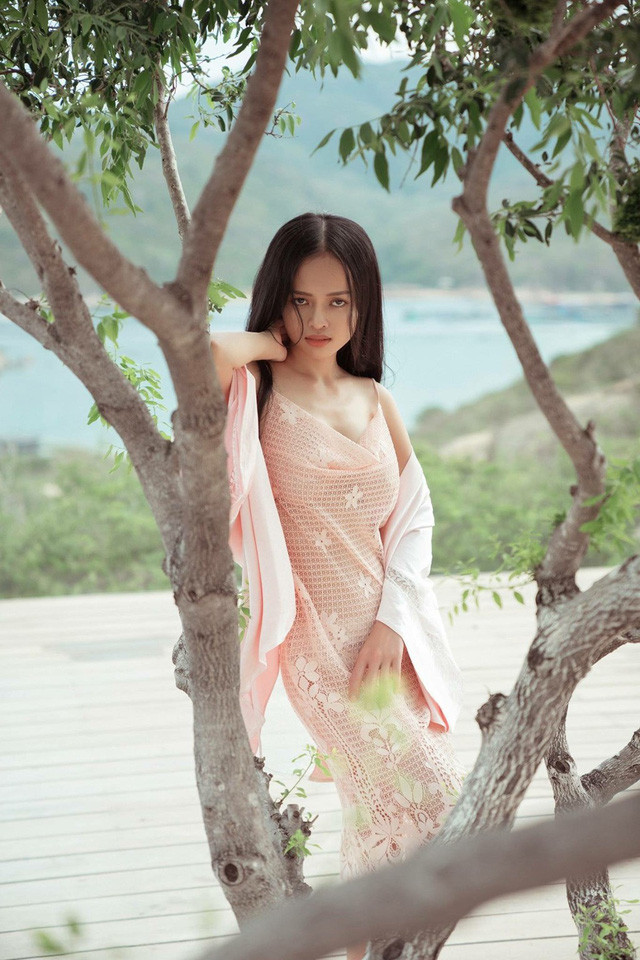 Thanh Trúc đồng ý cho bạn trai cũ gặp con. Ảnh: NVCC.