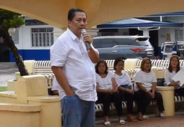 Thị trưởng Ferdinand Bote. Ảnh: CNN