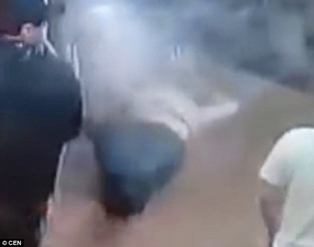 Bữa tiệc của Zhestokov được tổ chức tại quán bar Dzambul ở thành phố công nghiệp Novokuznetsk, tây nam Siberia của nước Nga.