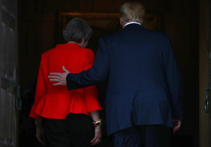 Mỹ và các đồng minh châu Âu đang trải qua nhiều sóng gió.