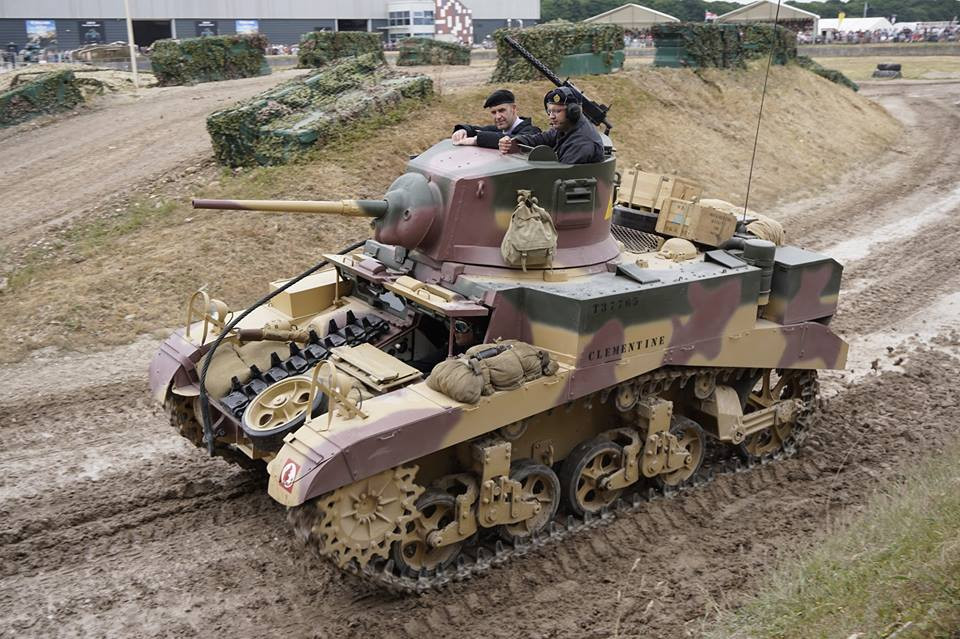 Trong ảnh là xe tăng hạng nhẹ M3 Stuart do Mỹ chế tạo và được sử dụng phổ biến trong Chiến tranh Thế giới thứ 2. Nguồn ảnh: Vitaly Kuzmin.