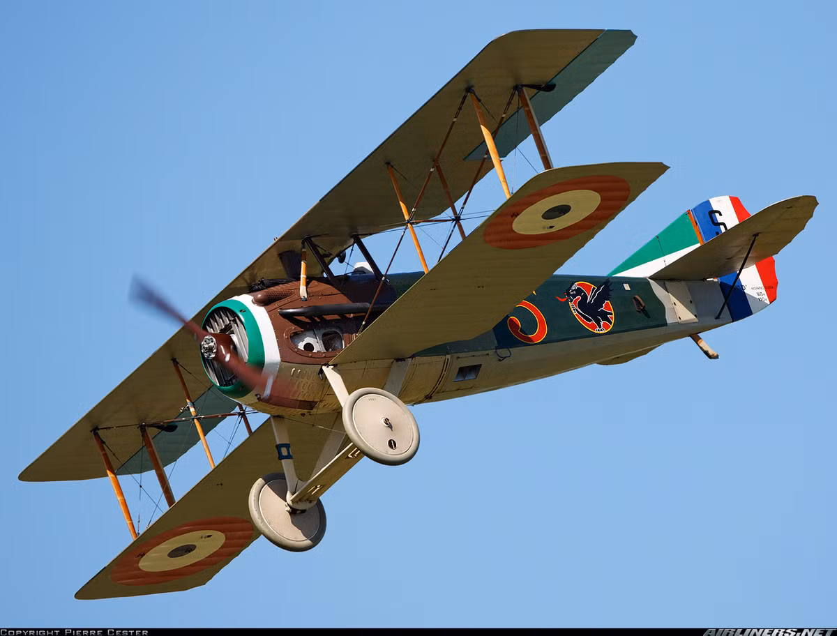 Máy bay tiêm kích 2 tầng cánh SPAD S.XIII của Pháp – một vũ khí góp phần thay đổi “cuộc chơi” trong Thế chiến 1.