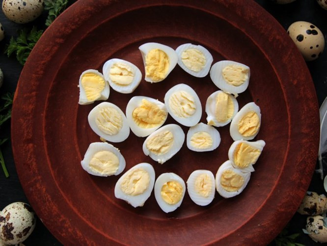  Tổng thống Nga thích ăn trứng ốp lết hoặc một tô cháo cùng với vài quả trứng chim cút và một ly nước trái cây.