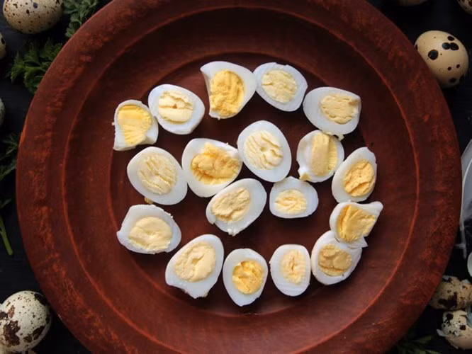  Tổng thống Nga thích ăn trứng ốp lết hoặc một tô cháo cùng với vài quả trứng chim cút và một ly nước trái cây.