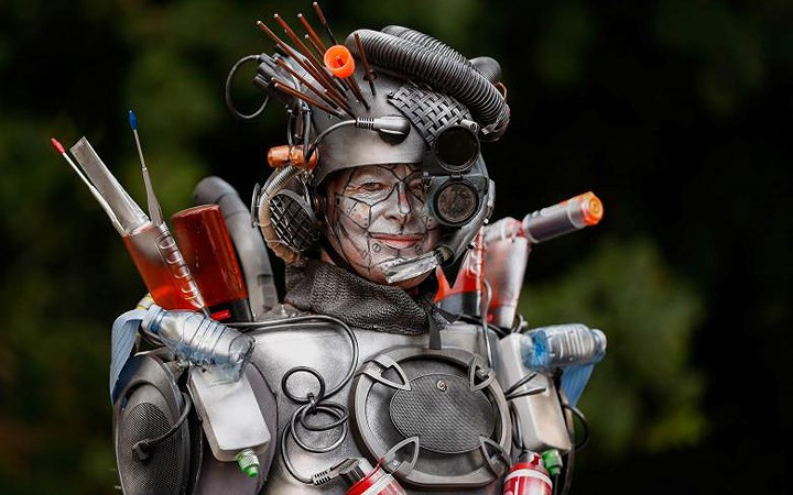 “Tượng sống” là một loại hình nghệ thuật đường phố khá phổ biến ở nhiều thành phố của châu Âu.