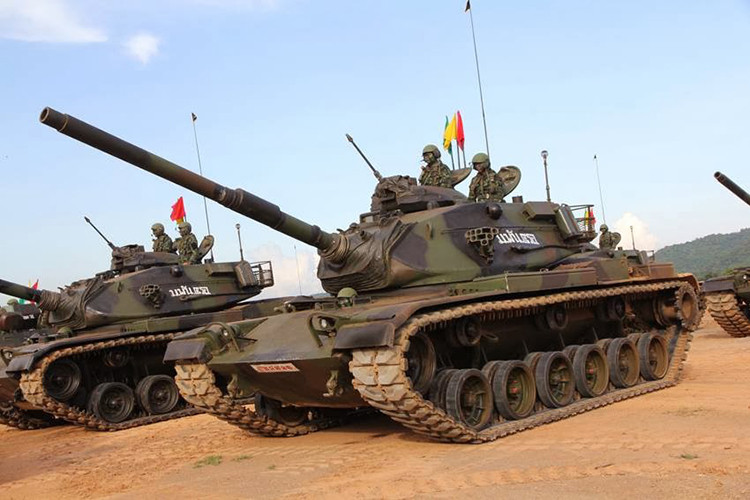 Dù vậy với số lượng VT-4 và T-84 Oplot-M hiện tại Lục quân Thái Lan vẫn phải đặt trọng trách “sống còn” lên những chiếc xe tăng M60A1/A3 của Mỹ vốn có trong biên chế lên đến 178 chiếc và đây vẫn sẽ là lực lượng tác chiến chính của Lục quân Thái Lan trong ít nhất 10 năm nữa. Nguồn ảnh: thaidefense-news.