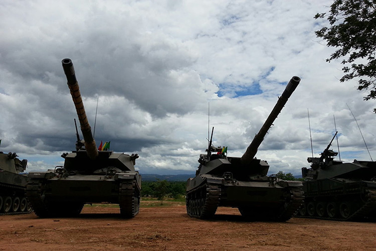 Nếu so sánh với các nước trong khu vực lực lượng xe tăng Thái Lan có phần nhỉnh hơn một số nước về mặt quân số nhưng họ lại thiếu kinh nghiệm tác chiến. Tuy vậy thực lực xe tăng Thái Lan cũng không thể xem thường khi họ đang từng ngày hoàn thiện lực lượng xe tăng của mình theo hướng hiện đại, cơ động và tinh nhuệ. Nguồn ảnh: thaidefense-news