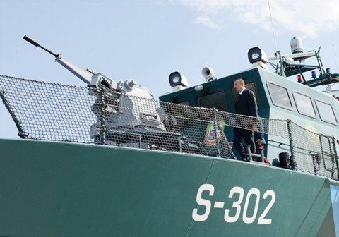 Hệ thống Typhoon gắn nòng pháo 2A14 của pháo phòng không ZU-23-2.