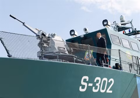 Hệ thống Typhoon gắn nòng pháo 2A14 của pháo phòng không ZU-23-2.