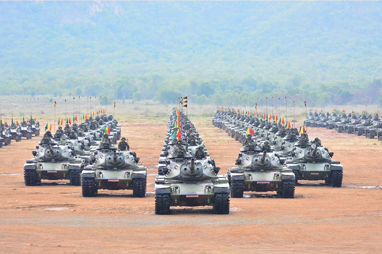 Việc sở hữu song song bộ đôi xe tăng VT-4 và T-84 Oplot-M là một bước tiến quan trọng giúp Lục quân Thái Lan tái xây dựng lại lực lượng xe tăng của mình, thậm chí là bước lên hàng các quốc gia sở hữu lực lượng xe tăng mạnh nhất nhì trong khu vực Đông Nam Á vượt qua cả Indonesia và Singapore. Nguồn ảnh: thaidefense-news.