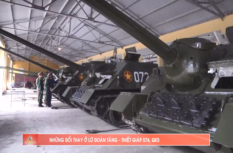 Với các tính năng kỹ chiến thuật và đánh giá trên có thể thấy SU-100 vẫn còn có chỗ đứng trong lực lượng Tăng thiết giáp Việt Nam ít nhất là trong từ 5-10 năm tới, và nó còn có thể được sử dụng như mẫu pháo tự hành phòng vệ bờ biển. Nguồn ảnh: Truyền hình khu 5.