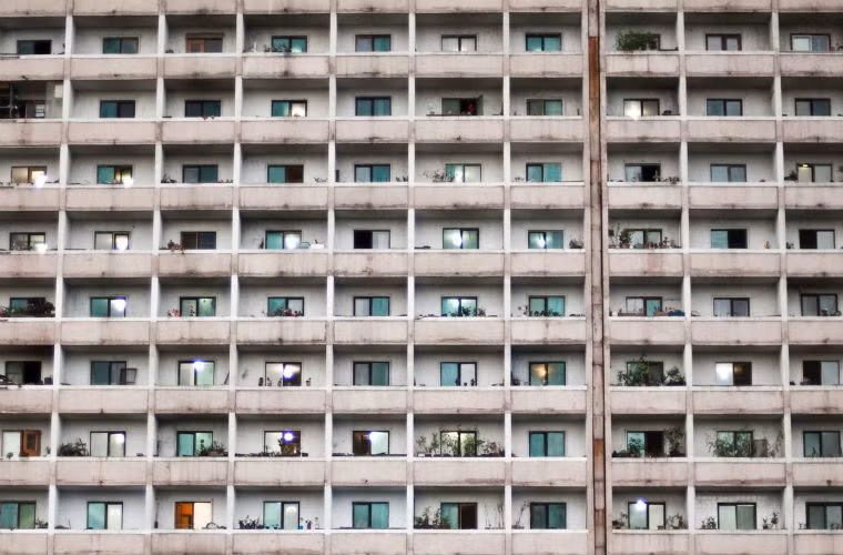 Một khu tập thể của Triều Tiên.