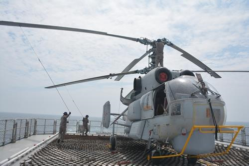 Ka-28 được chế tạo cho nhiệm vụ trinh sát, phát hiện, theo dõi và tiêu diệt tàu ngầm ở độ sâu 500 m đang chạy với tốc độ 41 hải lý/giờ. Trực thăng này có thể hoạt động bất kể ngày đêm, trong điều kiện biển động cấp 5.