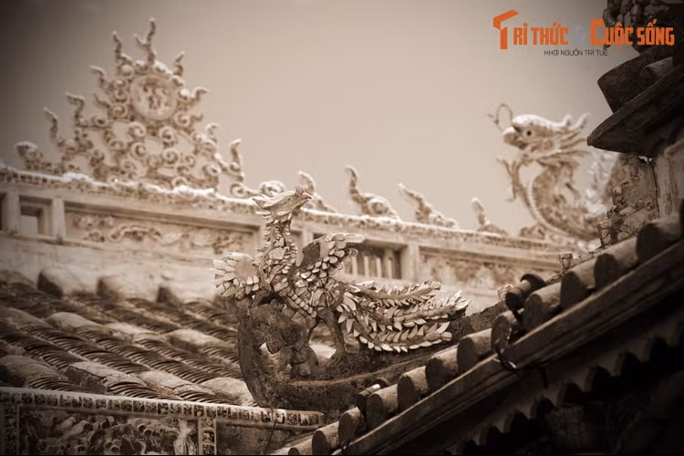 Theo các tư liệu lịch sử, ba làng ở Hội An được ban sắc phong đối với thần Đại Càn sớm nhất là Hội An, Sơn Phong, An Mỹ vào năm Minh Mạng thứ 7 (1826). Đến năm Thiệu Trị thứ 3 (1843) có thêm làng Cẩm Phô.